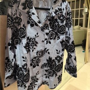 Foxcroft Navy Blue and White Button Down Blouse with Collar